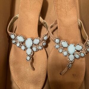 White mountain heeled flip flops turquoise gems